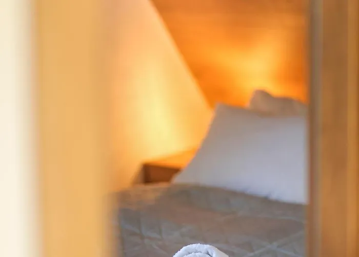 Viva Vlasic - I Vikendica * Sisava