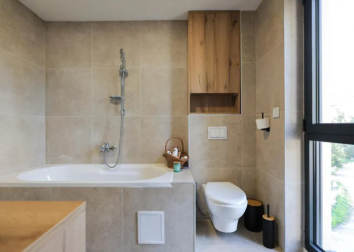 Viva Vlasic - I Vikendica * Sisava